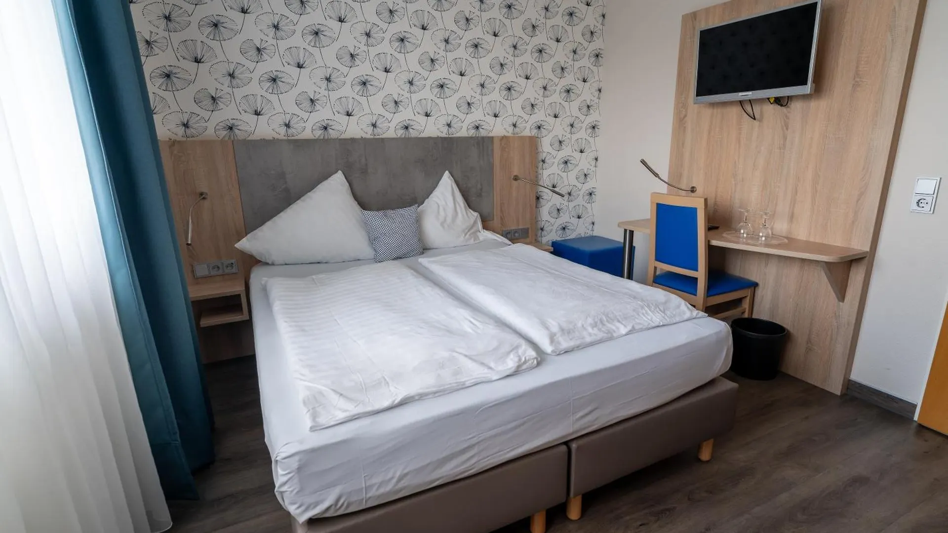 Airport Business Hotel Koeln Cologne
