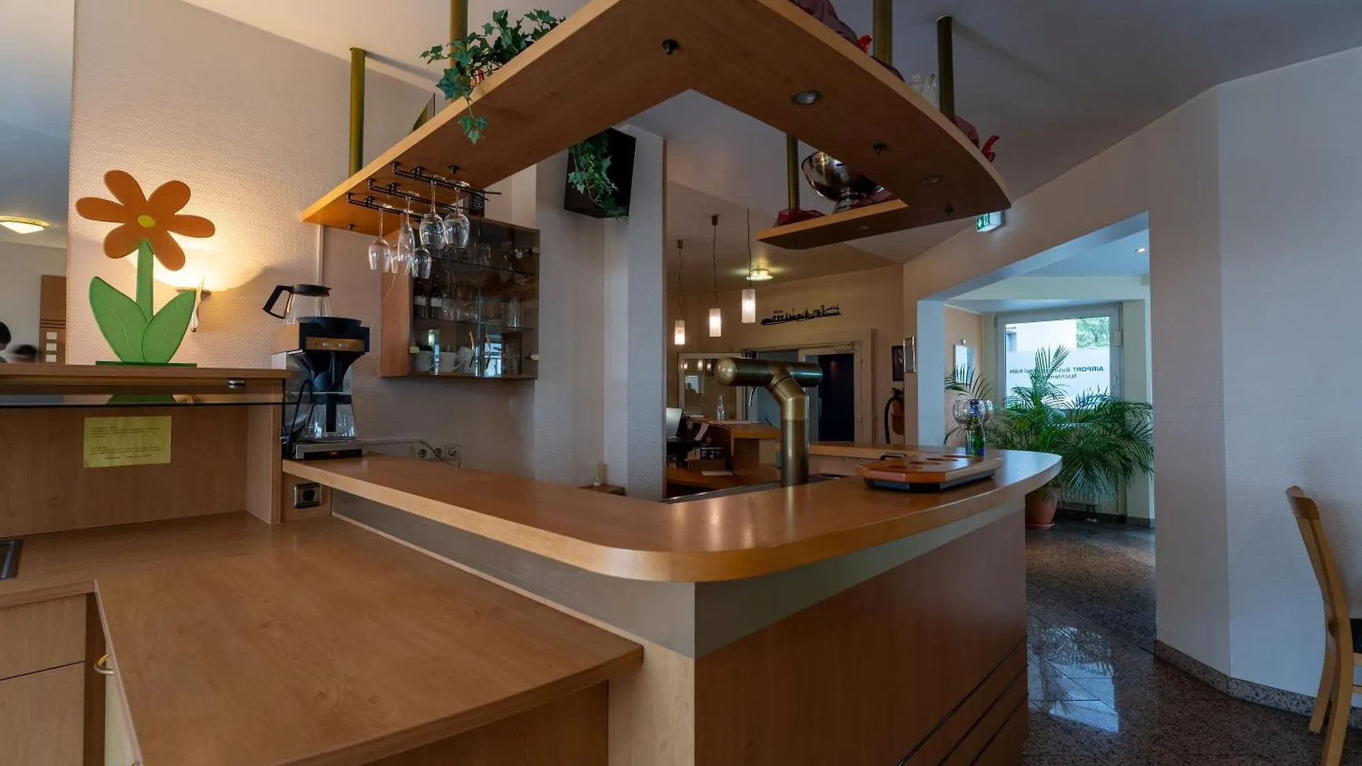 Airport Business Hotel Koeln